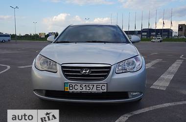 Седан Hyundai Elantra 2008 в Львове