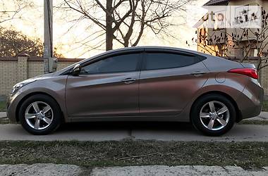 Седан Hyundai Elantra 2013 в Харькове