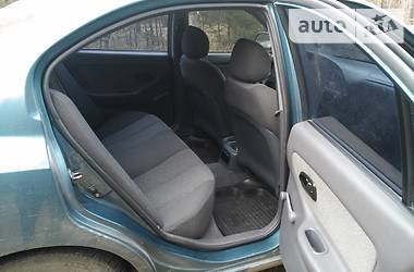 Седан Hyundai Elantra 2002 в Славянске