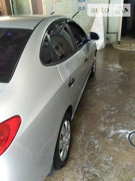 Седан Hyundai Elantra 2008 в Сєверодонецьку