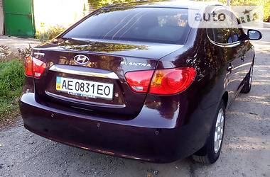 Седан Hyundai Elantra 2010 в Дніпрі