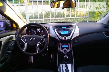 Седан Hyundai Elantra 2012 в Харькове