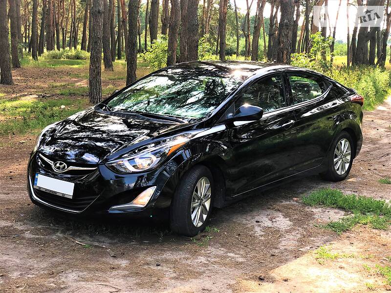 Hyundai elantra 12 год