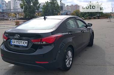 Седан Hyundai Elantra 2014 в Киеве