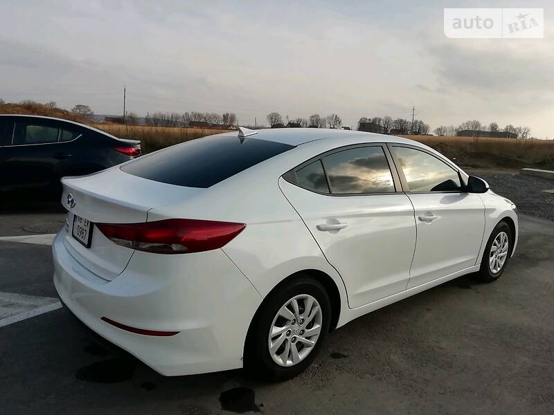 Седан Hyundai Elantra 2017 в Вінниці фото Седан Hyundai Elantra 2017 в Вінниці