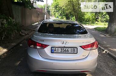 Седан Hyundai Elantra 2012 в 