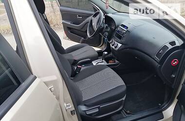 Седан Hyundai Elantra 2010 в 