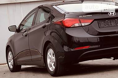 Седан Hyundai Elantra 2016 в Одессе