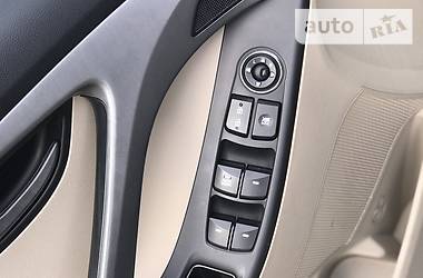 Седан Hyundai Elantra 2014 в 