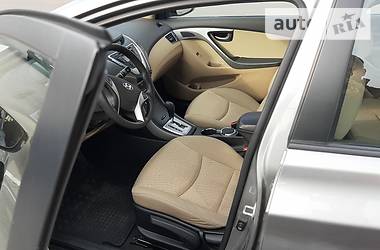Седан Hyundai Elantra 2011 в 