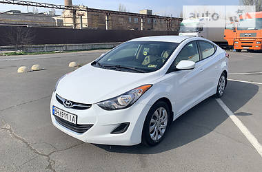 Седан Hyundai Elantra 2012 в 