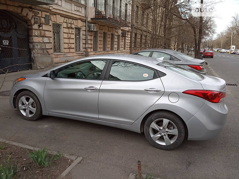 Седан Hyundai Elantra 2011 в Одесі