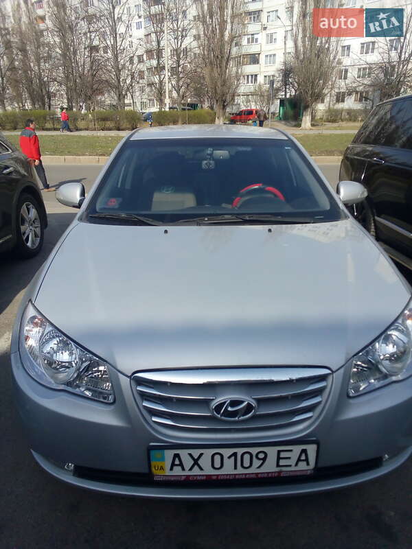 Седан Hyundai Elantra 2011 в Харкові