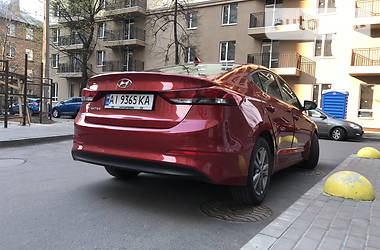 Седан Hyundai Elantra 2016 в 