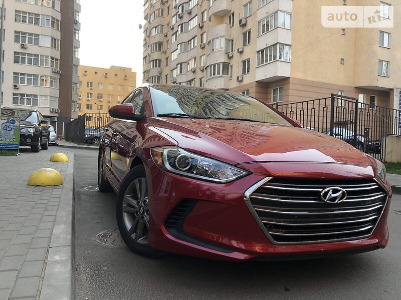 Седан Hyundai Elantra 2016 в Киеве