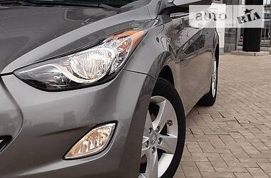 Седан Hyundai Elantra 2013 в 