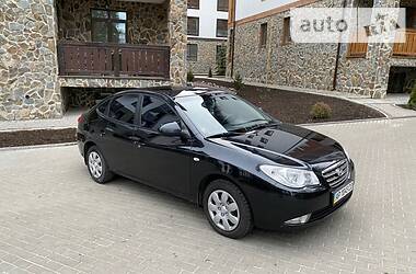 Седан Hyundai Elantra 2008 в 