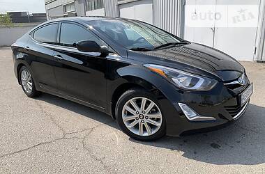 Седан Hyundai Elantra 2014 в 