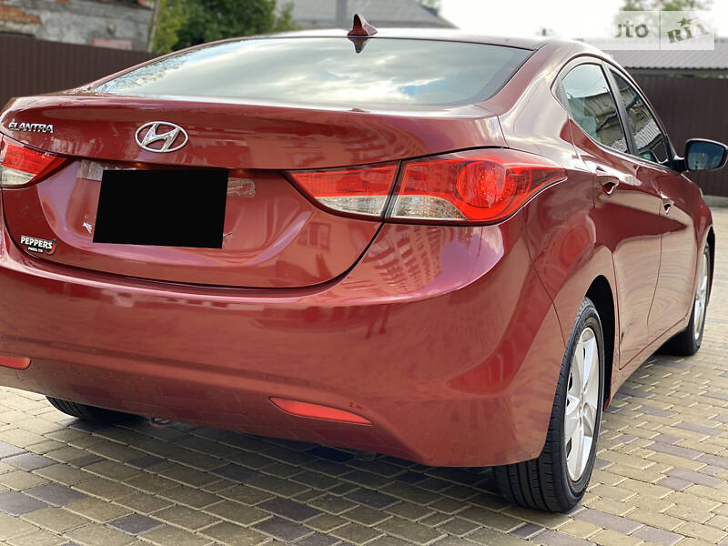 Седан Hyundai Elantra 2012 в Вінниці
