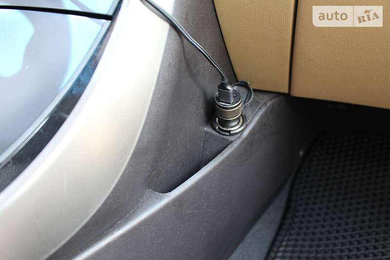 Седан Hyundai Elantra 2013 в Києві