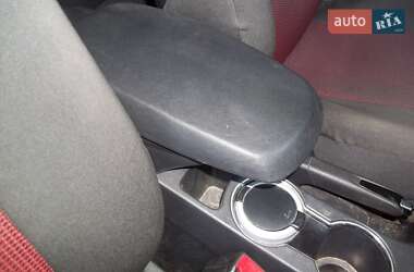 Седан Hyundai Elantra 2012 в 