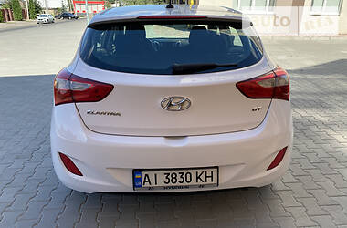 Хэтчбек Hyundai Elantra 2014 в Киеве