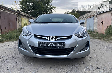 Седан Hyundai Elantra 2014 в Харькове