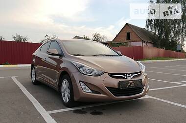 Седан Hyundai Elantra 2015 в Киеве