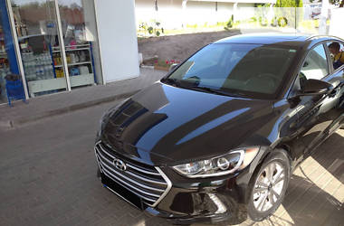 Седан Hyundai Elantra 2016 в Днепре