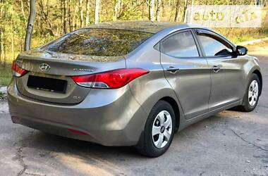 Седан Hyundai Elantra 2012 в Житомире