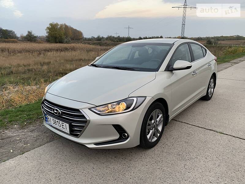 Седан Hyundai Elantra 2018 в Кременчуге