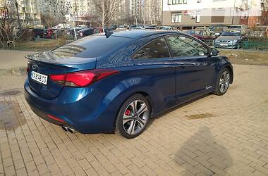 Купе Hyundai Elantra 2014 в Киеве