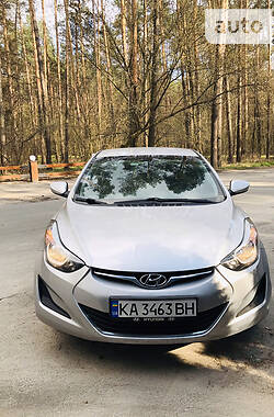 Седан Hyundai Elantra 2014 в 