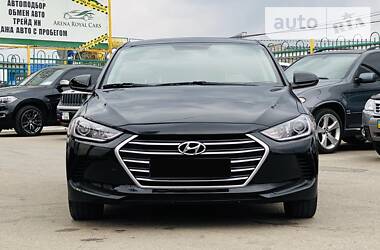 Седан Hyundai Elantra 2016 в Харькове