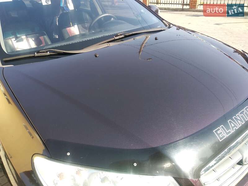 Седан Hyundai Elantra 2010 в Вінниці