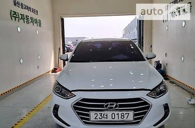 Седан Hyundai Elantra 2016 в Одесі