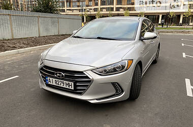 Седан Hyundai Elantra 2016 в Подільську