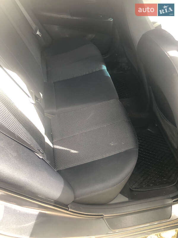 Седан Hyundai Elantra 2008 в Киеве