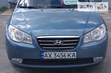 Седан Hyundai Elantra 2008 в Богодухове