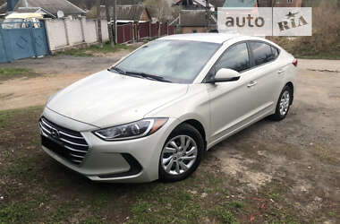 Седан Hyundai Elantra 2017 в Києві