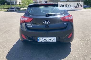 Хэтчбек Hyundai Elantra 2013 в Киеве