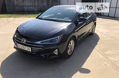 Седан Hyundai Elantra 2019 в Подольске