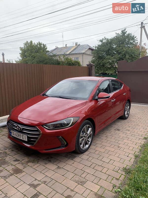 Hyundai Elantra 2016