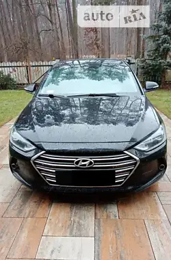 Hyundai Elantra 2017