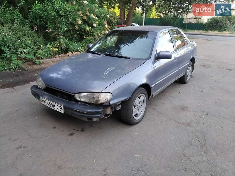 Седан Hyundai Elantra 1995 в Одессе фото Седан Hyundai Elantra 1995 в Одессе