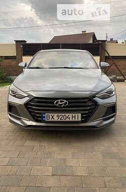 Седан Hyundai Elantra 2018 в Хмельницькому