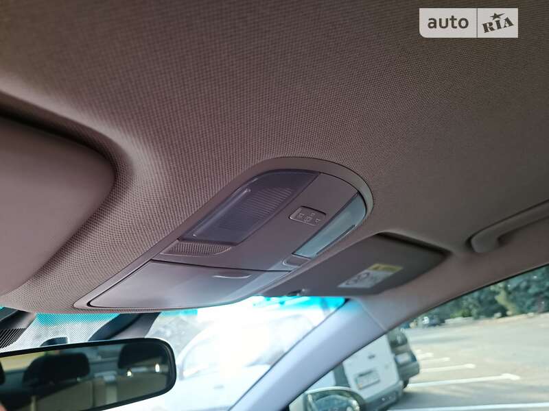 Седан Hyundai Elantra 2018 в Хмельницком