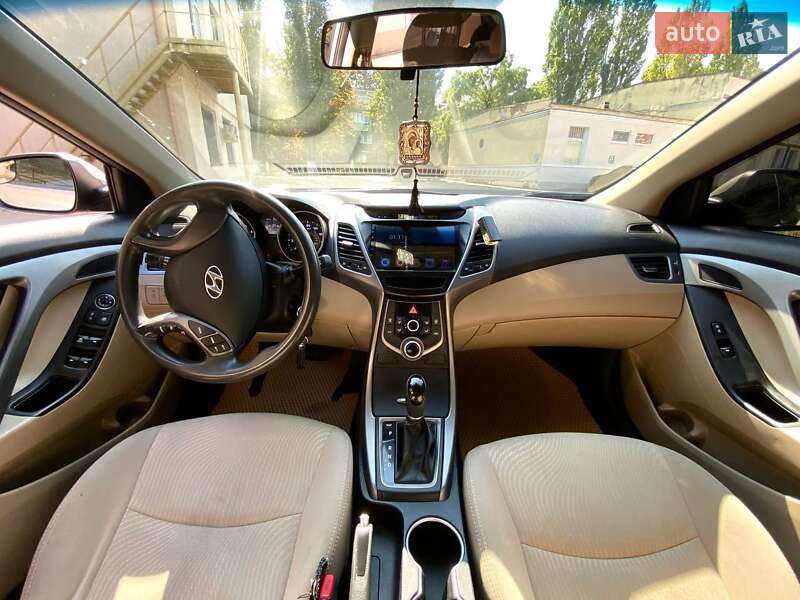 Седан Hyundai Elantra 2014 в Чорноморську