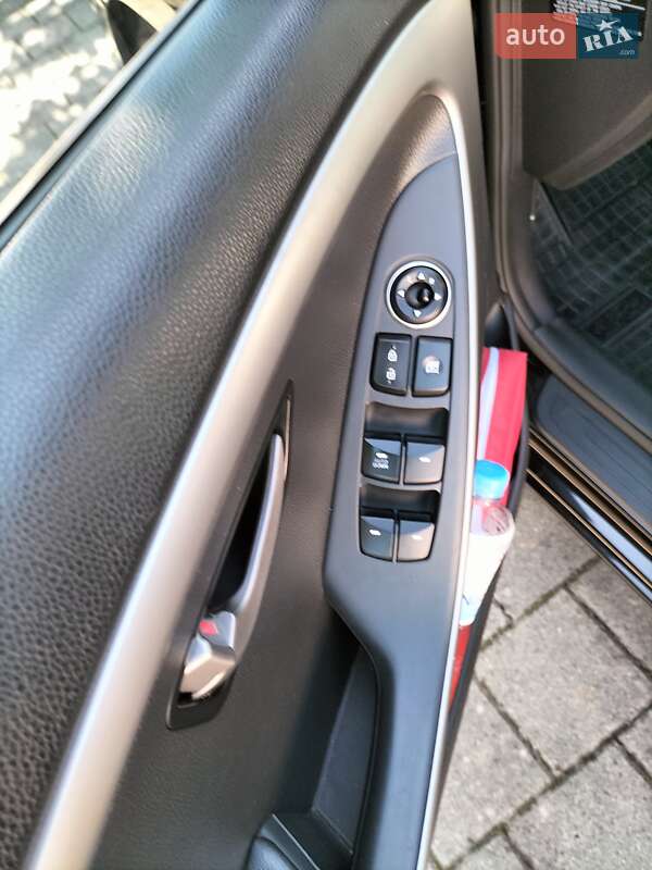 Хэтчбек Hyundai Elantra 2013 в Ивано-Франковске фото 11 Хэтчбек Hyundai Elantra 2013 в Ивано-Франковске