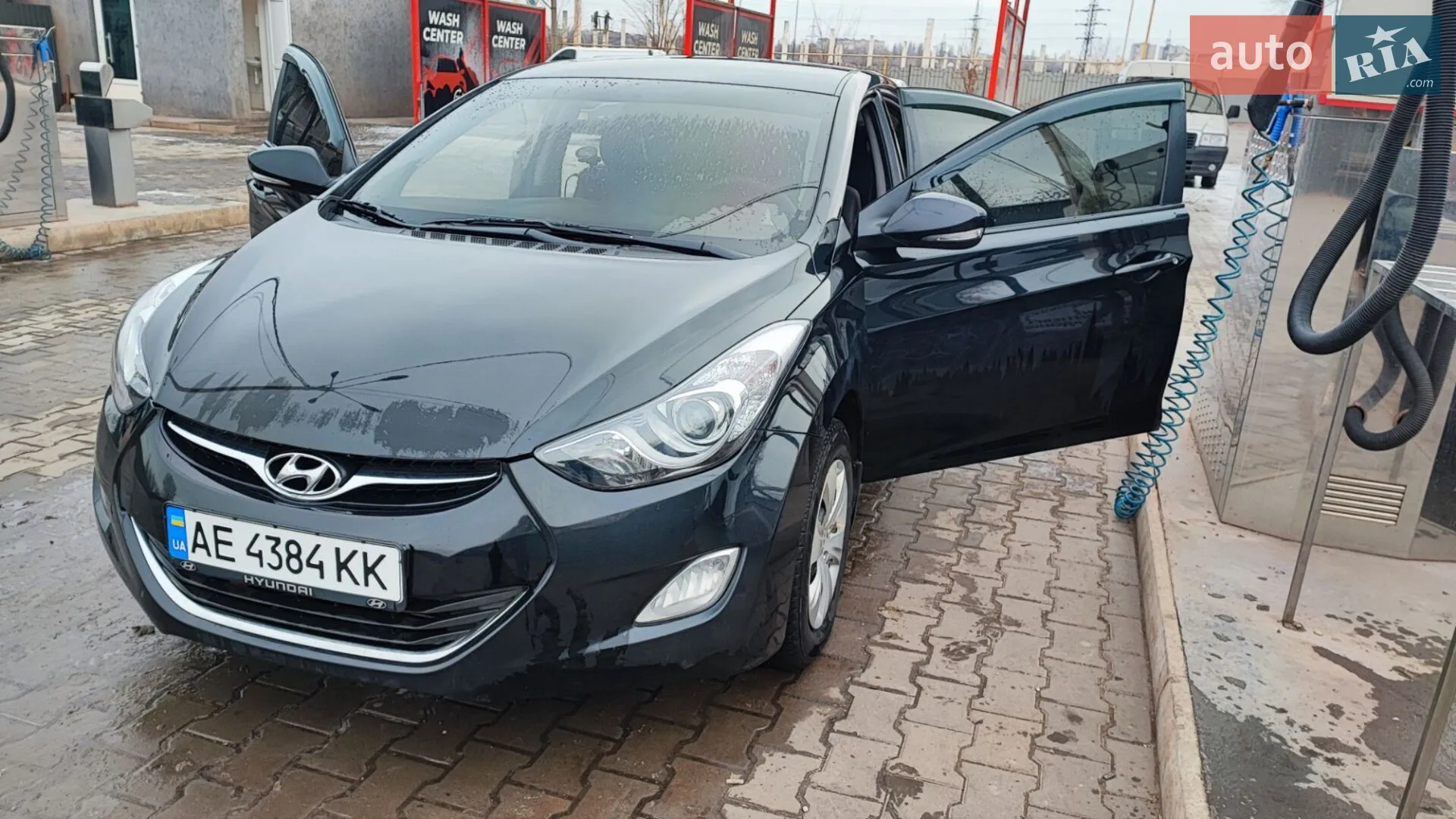 2013 Hyundai Elantra - фото 1